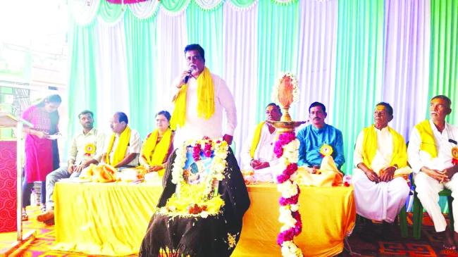 ಕುರುಬ ಸಮಾಜ ವತಿಯಿಂದ ದಾಸ ಶೇಷ್ಠ ಕನಕದಾಸರ ಜಯಂತ್ಯೋತ್ಸವ 