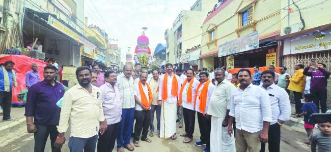 ಕನ್ನಡ ರಾಜ್ಯ ಒಗ್ಗೂಡಿ ರಾಜ್ಯವಾಗಲು ಅನೇಕ ಮಹನೀಯರು ಶ್ರಮ : ಜೆ.ಎನ್‌.ಗಣೇಶ