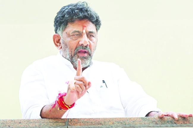 ನಾನು ಗುಂಪುಗಾರಿಕೆ ಮಾಡಲ್ಲ, ಬೆನ್ನಿಗೆ ಚೂರಿ ಹಾಕಲ್ಲ  