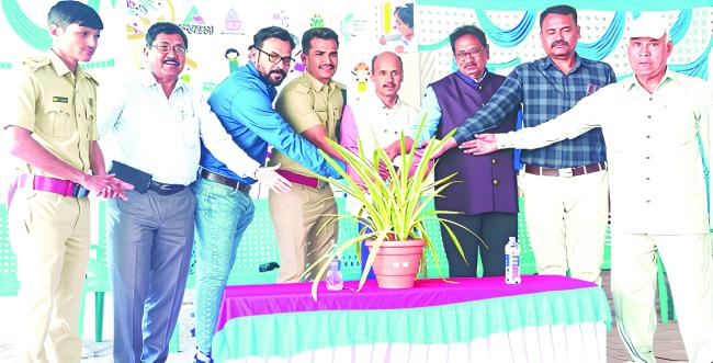 ಜೀವಸಂಕುಲ ಉಳಿವಿಗೆ ಅರಣ್ಯ ಪ್ರಮುಖ ಪಾತ್ರ: ಪ್ರವೀಣ ಆದಗೊಂಡ 