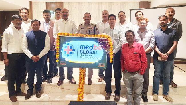 ನೂತನ ಮೆಡ್ ಬೆಲ್ ಗ್ಲೋಬಲ್  ಫೌಂಡೇಶನ್  ಉದ್ಘಾಟಿಸಿದ ಡಾ. ಗೀರೀಶ ಸೋನವಾಲ್ಕರ 