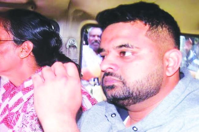 ಪ್ರಜ್ವಲ್ ರೇವಣ್ಣ ಜೀವಾವಧಿ ಶಿಕ್ಷೆಗೆ ತಡೆ ನೀಡಲು ಹೈಕೋರ್ಟ್‌ ನಕಾರ  