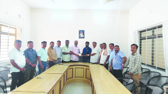 ವೃಕ್ಷಥಾನ್ ಹೆರಿಟೇಜ್ ರನ್ -2025 ಗೆ ವಿಜಯಪುರ ಹೊಟೇಲ್ ಅಸೋಸಿಯೇಶನ್ ರೂ.1.50 ಲಕ್ಷ ದೇಣಿಗೆ 