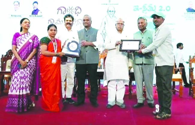 ಹಂಪಾದೇವನಹಳ್ಳಿ ಗ್ರಾ.ಪಂ.ಗೆ ಗಾಂಧಿ ಗ್ರಾಮ ಪುರಸ್ಕಾರ ಪ್ರಶಸ್ತಿ 