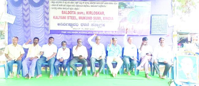  ವೇದಿಕೆಯ ಪ್ರಮುಖರಿಂದ 35ನೇ ದಿನದಲ್ಲಿ ನಡೆದ ಹೋರಾಟ