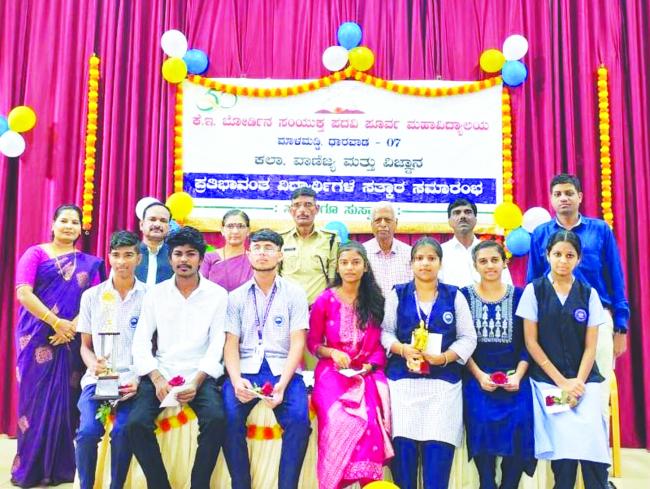 ಜೀವನದ ಗುರಿ ಸಾಧಿಸಲು ಮೊಬೈಲ್ ಬಿಡಿ: ಮಹಾನಿಂಗ ನಂದಗಾಂವಿ. 