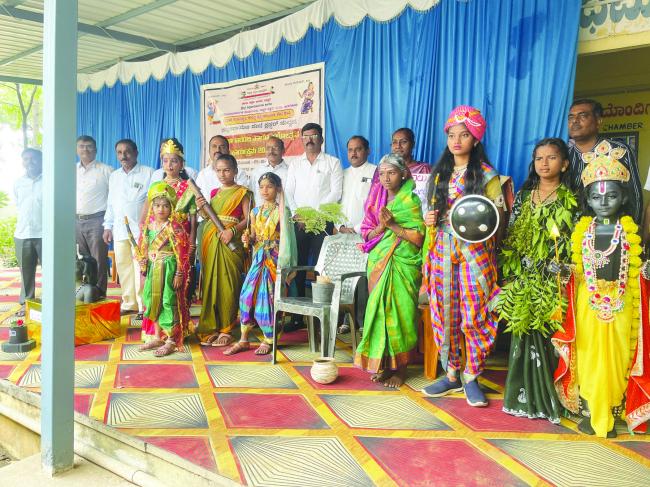 ವ್ಯಕ್ತಿತ್ವ ಹಾಗೂ ಸ್ಪರ್ಧಾತ್ಮಕ ಮನೋಭಾವಕ್ಕೆ ಪ್ರತಿಭಾ ಕಾರಂಜಿ ಸಹಕಾರಿ : ಮಲ್ಲನಗೌಡ ಕೆ.ಎಸ್ 