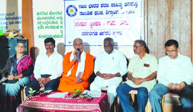 ಶರಣರ ವಚನಗಳು ಸಾಮಾಜಿಕ ಕ್ರಾಂತಿಗೆ ಮುನ್ನುಡಿ ಬರೆದು ಇಡಿ ಮನುಕುಲವನ್ನೆ ಬೆಳಗುವ ಶಕ್ತಿಯಾಗಿವೆ