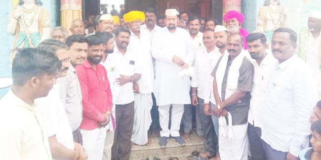 ಸಿದ್ಧೇಶ್ವರ ದೇವಸ್ಥಾನ ಸಮುದಾಯ ಭವನಕ್ಕೆ ಶಾಸಕ ಸವದಿ ಭೂಮಿ ಪೂಜೆ