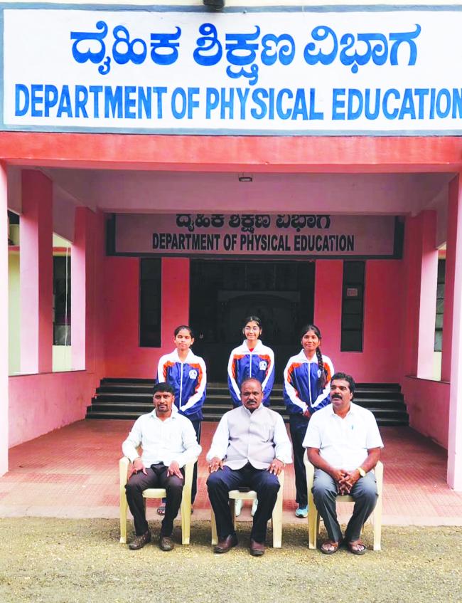 ದಕ್ಷಿಣ ವಲಯ ಅಂತರ ವಿವಿ ಪಂದ್ಯ: ಗುಲಬರ್ಗಾ ವಿವಿಯ ಟೇಬಲ್ ಟೆನ್ನಿಸ ತಂಡ ಭಾಗಿ 