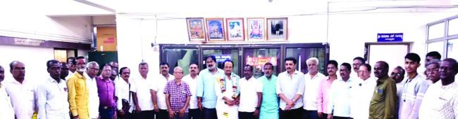 ಬ್ಯಾಂಕಿನ ಏಳ್ಗೆಗೆ ಪ್ರತಿಯೊಬ್ಬರು ಸಹಕರಿಸಬೇಕು: ವಿರೇಶ ಎಸ್ ಕಸಬೇಗೌಡರ 