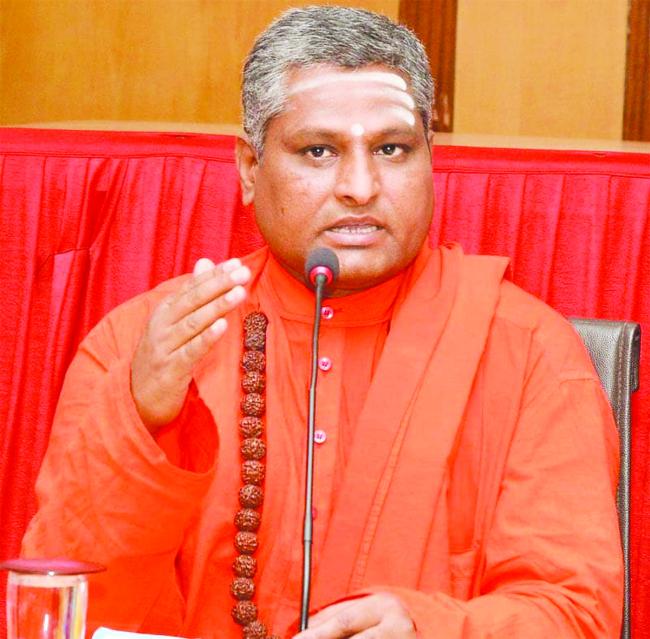 ಇಂದು ಮಹರ್ಷಿ ವಾಲ್ಮೀಕಿ ಜಾತ್ರೆಯ ನಿಮಿತ್ಯ ಪ್ರಸನ್ನಾನಂದಪುರಿ ಮಹಾ ಸ್ವಾಮೀಜಿಗಳ ಆಗಮನ  