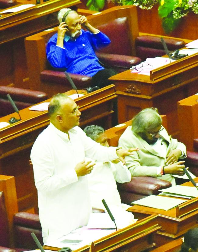 ಹಣ ವಸೂಲಿಗಾಗಿ ಅನಗತ್ಯವಾಗಿ ಸಿಸೇರಿಯನ್ ಹೆರಿಗೆ ಮಾಡುವ ಖಾಸಗಿ ಆಸ್ಪತ್ರೆಗಳ ವಿರುದ್ಧ ಕ್ರಮ:  ಸಚಿವ ದಿನೇಶ್ ಗುಂಡೂರಾವ್ 