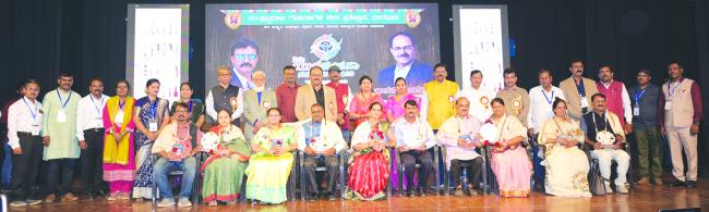 ಸುಜ್ಞಾನದ ಅರಿವಿಗೆ ಯುವ ಚಿಂತನಾ ಸಮಾವೇಶ ವೇದಿಕೆಯಾಗಲಿ 