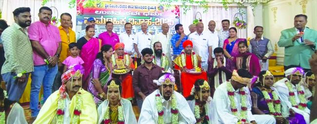 ಪ್ರತಿಯೊಬ್ಬರು ಪರೋಪಕರ ಮನೋಭಾವನೆ ರೂಡಿಸಿಕೊಳ್ಳಬೇಕು: ಶಿವಾಚಾರ್ಯ ಮಹಾಸ್ವಾಮೀಜಿ