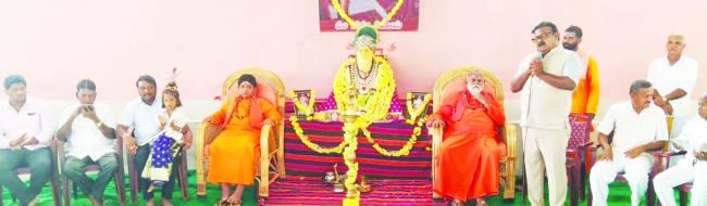 ಸುಕ್ಷೇತ್ರ ಐರಣಿಯಲ್ಲಿ 11 ಎಕರೆ ಜಮೀನಿನಲ್ಲಿ ಗೋ ಶಾಲೆ ನಿರ್ಮಾಣ