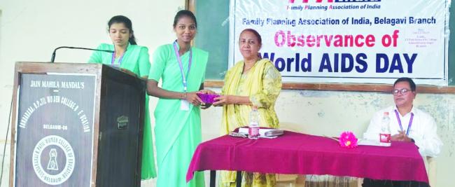 ಹೆಚ್‌.ಐ.ವ್ಹಿ. ಸೋಂಕು ಹರಡುವಿಕೆಯಲ್ಲಿ ಗಣನೀಯ ಇಳಿಕೆ: ಬಾವ್ಡೇಕರ್ 