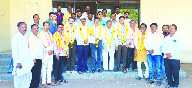 ತಾಲೂಕ ಪತ್ರಕರ್ತರ ಸಂಘದ ನೂತನ ಅಧ್ಯಕ್ಷರಾಗಿ ಸಂಗಮೇಶ ಉತ್ನಾಳ ಪುನರಾಯ್ಕೆ