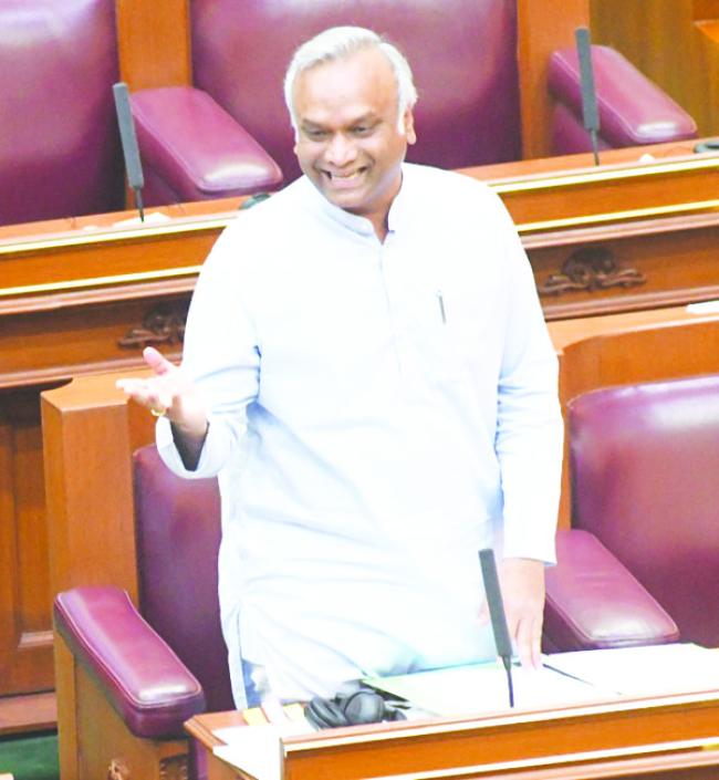 ಅಗತ್ಯಬಿದ್ದರೆ ಚರ್ಚಿಸಿ ಮಾರ್ಗಸೂಚಿ ಬದಲಾವಣೆ -ಸಚಿವ ಪ್ರಿಯಾಂಕ್ ಖರ್ಗೆ 