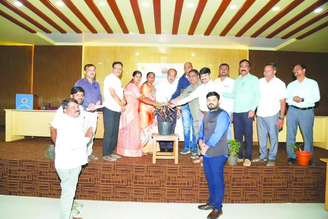  ಘನ ತ್ಯಾಜ್ಯ ನಿರ್ವಹಣೆ ಕುರಿತು ಒಂದು ದಿನದ ಕಾರ್ಯಾಗಾರ 