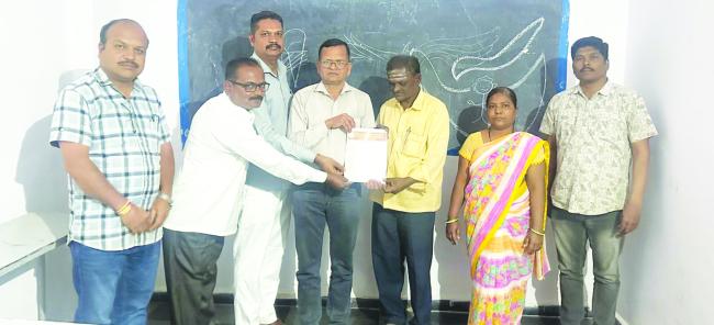 ಕಾನಿಪ ತಿಕೋಟಾ-ಬಬಲೇಶ್ವರ ತಾಲೂಕು ಘಟಕ ಪದಾಧಿಕಾರಿಗಳ ಅವಿರೋಧ ಆಯ್ಕೆ 