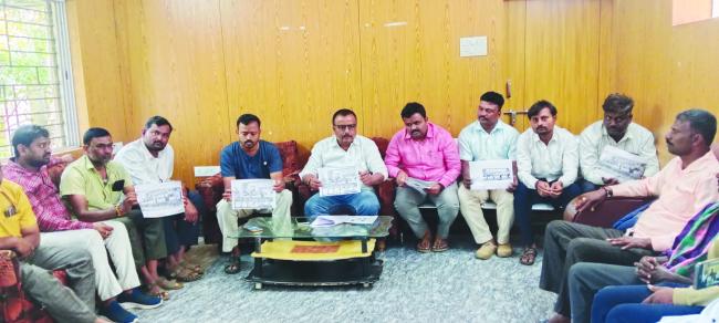 ಅಧಿಕಾರಿಗಳಿಂದ ಸರಕಾರಿ ಕಾರ್ಯಕ್ರಮದ ಶಿಷ್ಟಾಚಾರ ಉಲ್ಲಂಘನೆ : ವಿಶ್ವನಾಥ ಹರವಿ  