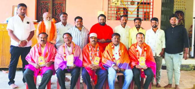 ಪತ್ರಕರ್ತರು ಸಮಾಜದ ಪ್ರತಿಬಿಂಬ: ಶಿವಯೋಗಿಶ್ರೀ 