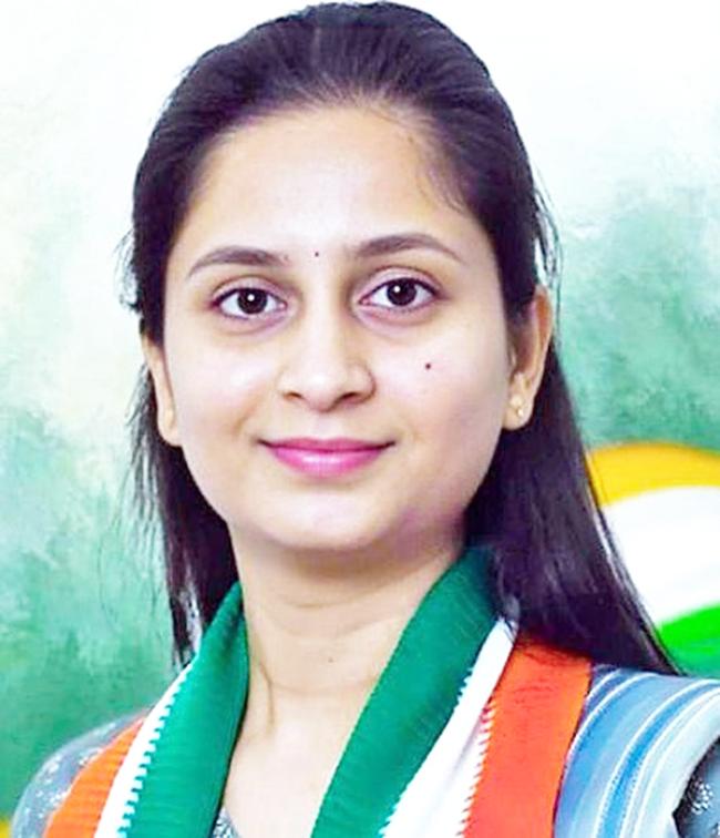 ದೆಹಲಿ ಸಂಸತ್ ಕಲಾಪ ವೀಕ್ಷಣೆಗೆ ವಿದ್ಯಾರ್ಥಿನಿಯರಿಗೆ ಅವಕಾಶ ಕಲ್ಪಿಸಿದ ಪ್ರಿಯಾಂಕಾ ಜಾರಕಿಹೊಳಿ 