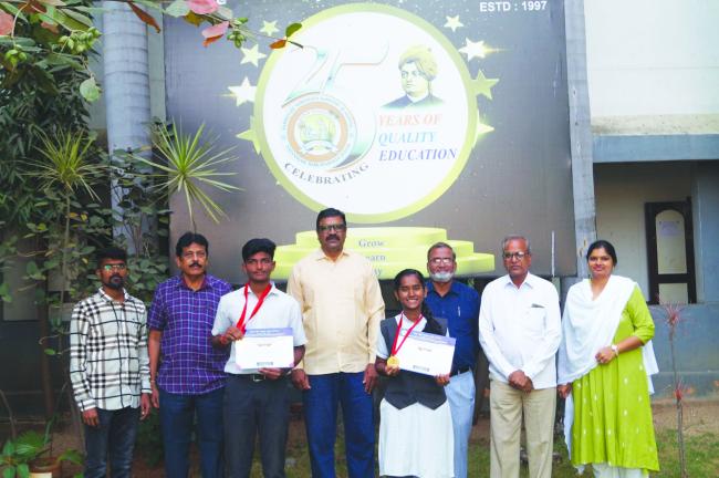 ರಾಜ್ಯ ಮಟ್ಟದ ಕ್ರೀಡಾ ಸಾಧನೆ : ರೆಡ್ಡಿ ವೀರಣ್ಣ ಪಿಯು ಕಾಲೇಜು ಕಾರಟಗಿ  