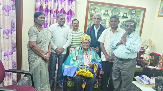 ಸಾಹಿತ್ಯ ಕ್ಷೇತ್ರದಲ್ಲಿ ಡಾ. ಶಿರೂರ ಅವರ ಹೆಸರು ಉತ್ತುಂಗ ಸ್ಥಾನದಲ್ಲಿದೆ : ಪ್ರೊ ಎಸ್‌.ಆರ್‌.ಆಶಿ 