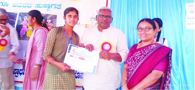 ಮಿಮಿಕ್ರಿ ಸ್ಪರ್ಧೆ ರಾಜ್ಯ ಮಟ್ಟಕ್ಕೆ ಆಯ್ಕೆ 