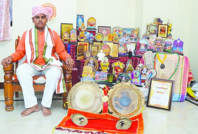 ಕರಡಿ ಮನೆತನದ ಕುಡಿ ಅಭಿನವಗೆ ಅಕಾಡೆಮಿ ಪ್ರಶಸ್ತಿ