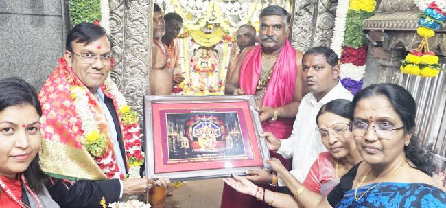 ಯಲ್ಲಮ್ಮನಗುಡ್ಡಕ್ಕೆ ರಾಜೇಂದ್ರಕುಮಾರ ಕಟಾರಿಯಾ ಭೇಟಿ