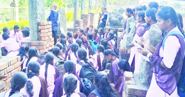 ಕರ್ನಾಟಕದ ಸಾಂಸ್ಕೃತಿಕ ಅಧ್ಯಯನಕ್ಕೆ ಗದುಗಿನ ಕೊಡುಗೆ ಅಪಾರ 