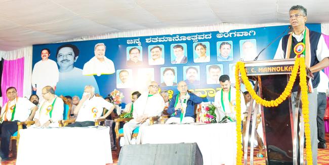 ದಿ. ಶಂಕರಾನಂದರ ಕೆಲಸಗಳು ಇಂದಿಗೂ ಅಜರಾಮರ : ಸಚಿವ ಜಾರಕಿಹೊಳಿ