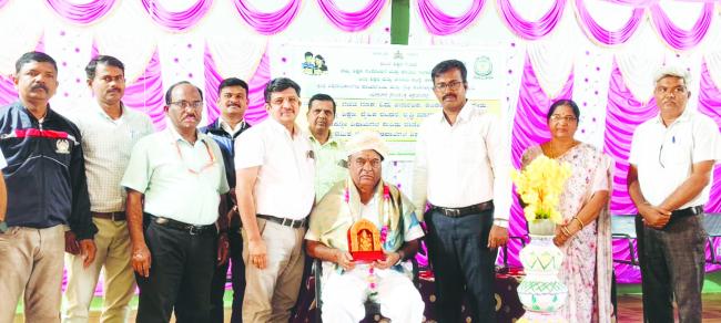  ಗಣಿತ ಗಣಕ ಪಿಎಬಿ ಅನುಮೋದಿತ ಜ್ಞಾನಸೇತು ತರಬೇತಿ: ಕರ್ತವ್ಯ ನಿರತ ಪ್ರಾಥಮಿಕ ಶಾಲಾ ಮೌಲ್ಯ ಶಿಕ್ಷಣ ಕಾರ್ಯಗಾರ 