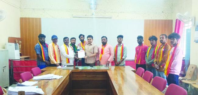 ನಿಯಮ ಬಾಹೀರ ವಾಹನ ಸಂಚಾರ ತಡೆಗೆ ಕರ್ನಾಟಕ ರಕ್ಷಣಾ ವೇದಿಕೆಯಿಂದ ಮನವಿ 