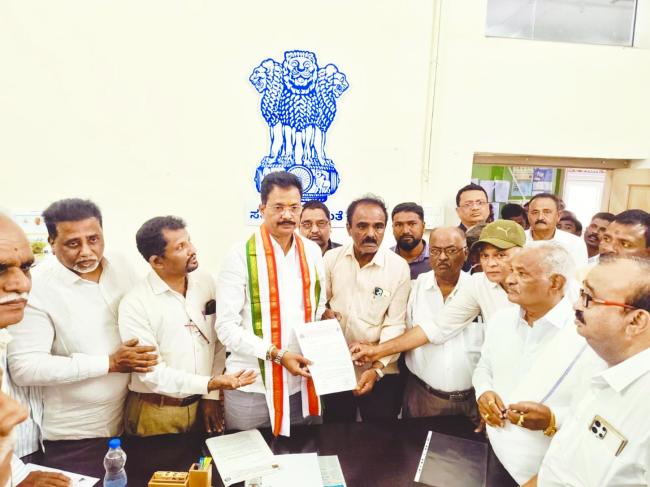 ರೈಲ್ವೆ ಸಂಘದ ಪದಾಧಿಕಾರಿಗಳು ಇಂದು ಜಿಲ್ಲಾಧಿಕಾರಿಗಳ ಕಛೇರಿಯಲ್ಲಿ ರೈಲ್ವೆ ಬೇಡಿಕೆಗಳಿಗೆ ಮನವಿ 