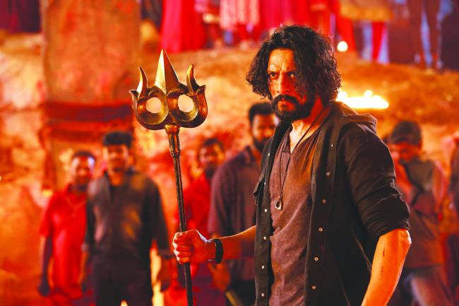 'ಮಾರ್ಕ್‌'ನ ಕಾಳಿ ಸಾಂಗ್‌ನಲ್ಲಿ ತ್ರಿಶೂಲ ಹಿಡಿದು ಅಬ್ಬರಿಸಿದ ಕಿಚ್ಚ 