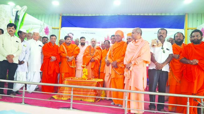 ಕಾರ್ಯಕ್ರಮದ ಯಶಸ್ವಿಗೆ ಸದ್ಭಕ್ತರ ಸಹಕಾರ ಇರಲಿ: ಶಿವಪ್ರಕಾಶ ಶ್ರೀ  