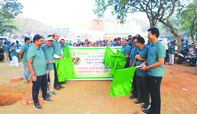 ರೋಗ ನಿಯಂತ್ರಣ ಮತ್ತು ತೂಕ ಸಮತೋಲನಕ್ಕೆ ಸಿರಿಧಾನ್ಯ ಆಹಾರಗಳ ಸೇವನೆ ಮುಖ್ಯ: ಜಂಟಿ ನಿರ್ದೇಶಕ ಮಂಜುನಾಥ ಅಂತರವಳ್ಳಿ 