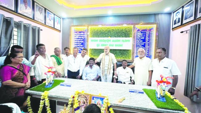 ಸಹಕಾರ ಸಂಘಗಳು ರೈತರ ಜೀವಾಳ :ಶಾಸಕ ಶಿವರಾಮ ಹೆಬ್ಬಾರ್