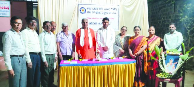 ಕಲ್ಯಾಣವನ್ನು ಕಟ್ಟುವಲ್ಲಿ ಶರಣ ತಾಯಂದಿರ ಶ್ರಮವಿದೆ : ಡಾ. ವಾಲಿ