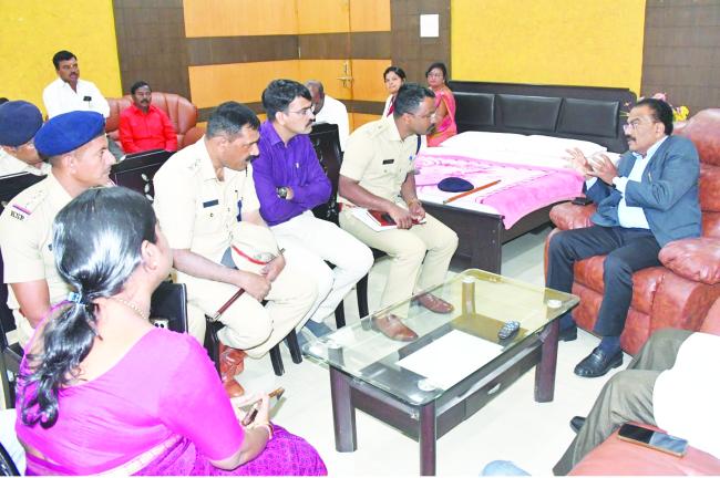   ಸಮಾನತೆ ಸಾರುವ ವಿಶೇಷ ಜಾಗೃತಿ ಕಾರ್ಯಕ್ರಮಗಳ ಆಯೋಜನೆಗೆ ಕ್ರಮ: ಅಧ್ಯಕ್ಷ ಡಾ.ಎಲ್‌.ಮೂರ್ತಿ 