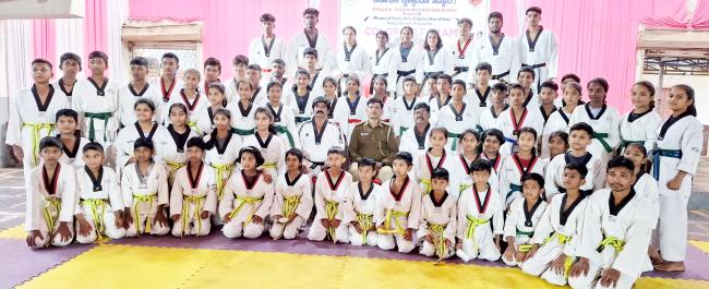 ಕ್ರೀಡೆ ಸದೃಢ ದೈಹಿಕ, ಮಾನಸಿಕ ಆರೋಗ್ಯ ಹೊಂದಲು ಸಾಧ್ಯ: ಸಿಪಿಐ ಡಪ್ಪಿನ