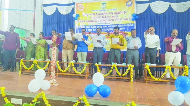 ವಿದ್ಯಾರ್ಥಿ ಜೀವನದಲ್ಲಿ ಗುರಿ ಏನೆಂಬುವುದು ಸ್ಪಷ್ಟವಾಗಿರಬೇಕು: ಡಾ. ಭೋಜನ್ನವರ  