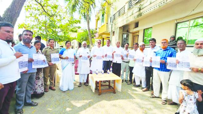 ಶಾಸಕ ನಾಡಗೌಡರಿಂದ ಇ- ಖಾತಾ ಕಾರ್ಯಕ್ರಮಕ್ಕೆ ಚಾಲನೆ 