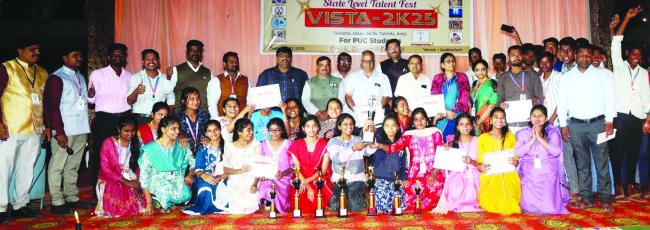 ವಿಸ್ಟಾ ಪ್ರತಿಭಾ ಹಬ್ಬದಲ್ಲಿ ಕೆಎಲ್‌ಇ ಪಿಯು ಕಾಲೇಜ್ ಜನರಲ್ ಚಾಂಪಿಯನ್
