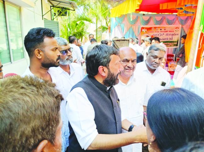 ಹಾವೇರಿ ಜಿಲ್ಲಾ ಕೇಂದ್ರದಲ್ಲಿ ಕಾಂಗ್ರೆಸ್ ಪಕ್ಷದ ಸಂಸ್ಥಾಪನಾ ದಿನಾಚರಣೆ  