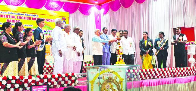 ‘ಮಕ್ಕಳು ಪಠ್ಯೇತರ ಚಟುವಟಿಕೆಗಳಲ್ಲಿ ತೊಡಗಲು ಪ್ರೇರಿಪಿಸಬೇಕು’ 